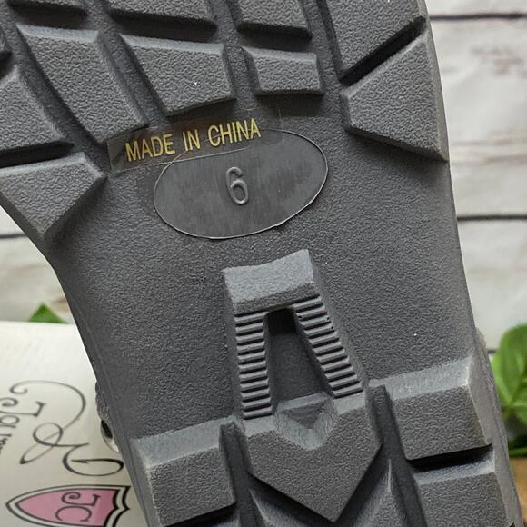 RTB Real Tough Babe Journee Collection Grey Boots Size 6 Style 505 - Picture 8 of 13